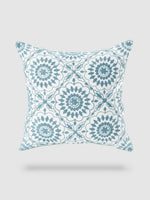 housse de coussin brodée florale 45x45 - Motif 8